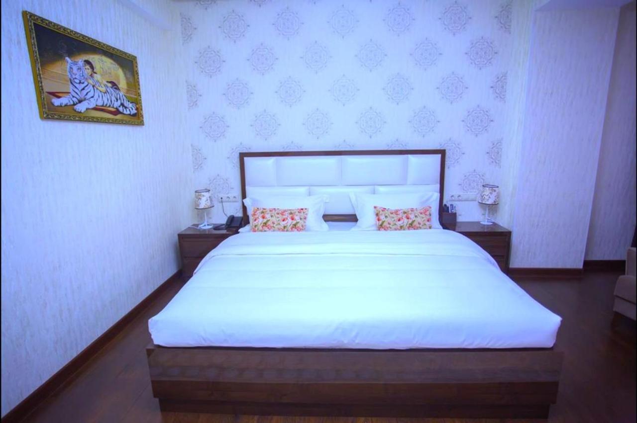 Hotel Ayni 두샨베 외부 사진
