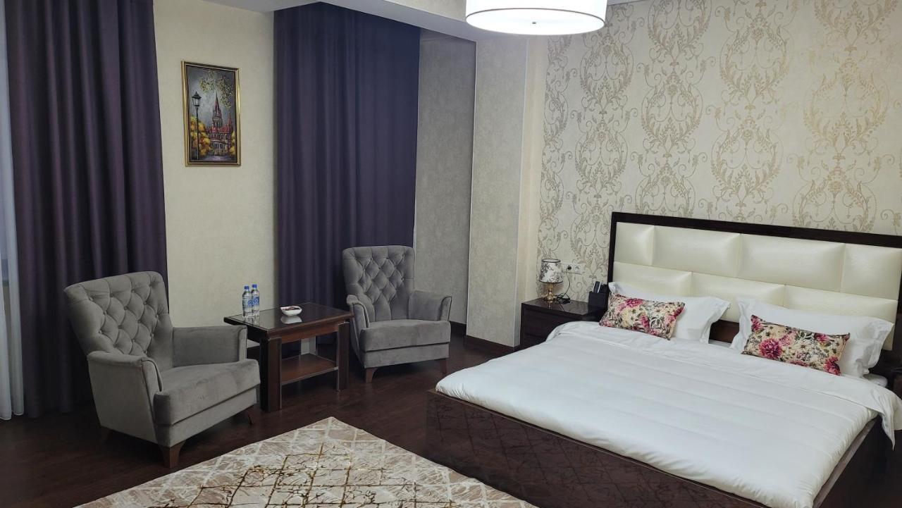 Hotel Ayni 두샨베 외부 사진